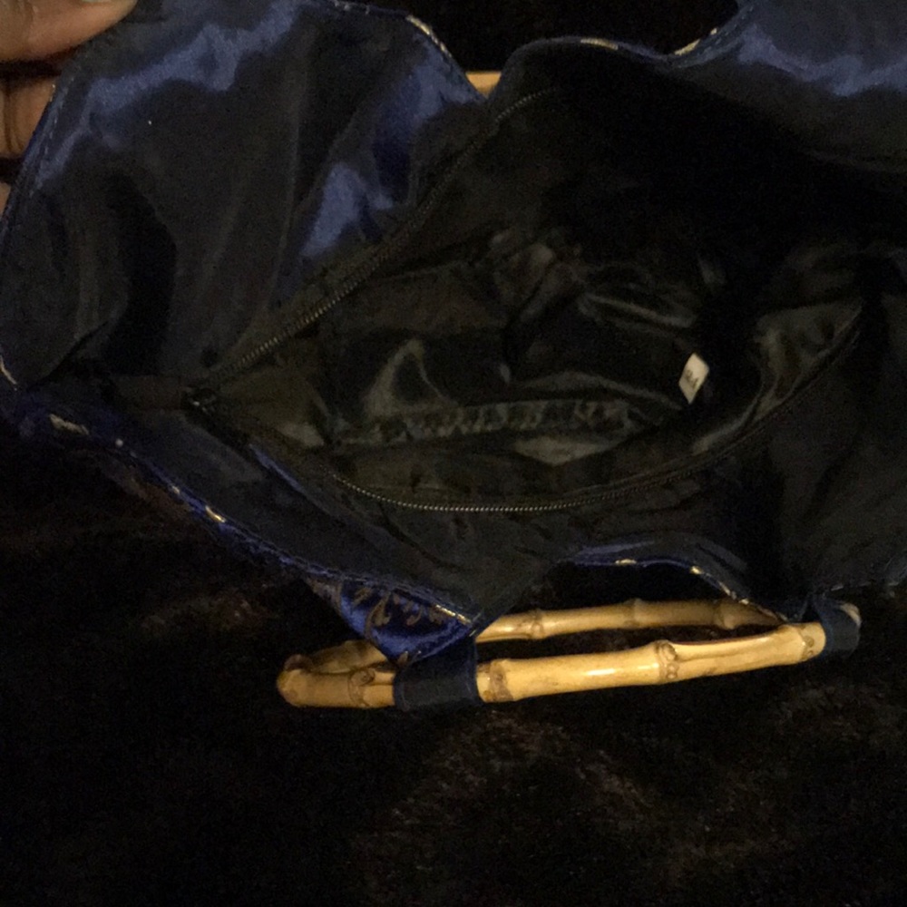Purse - Picture 3 of 4